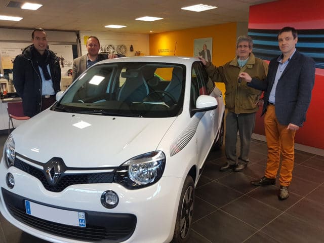 Twingo gagnée agent saint nazaire